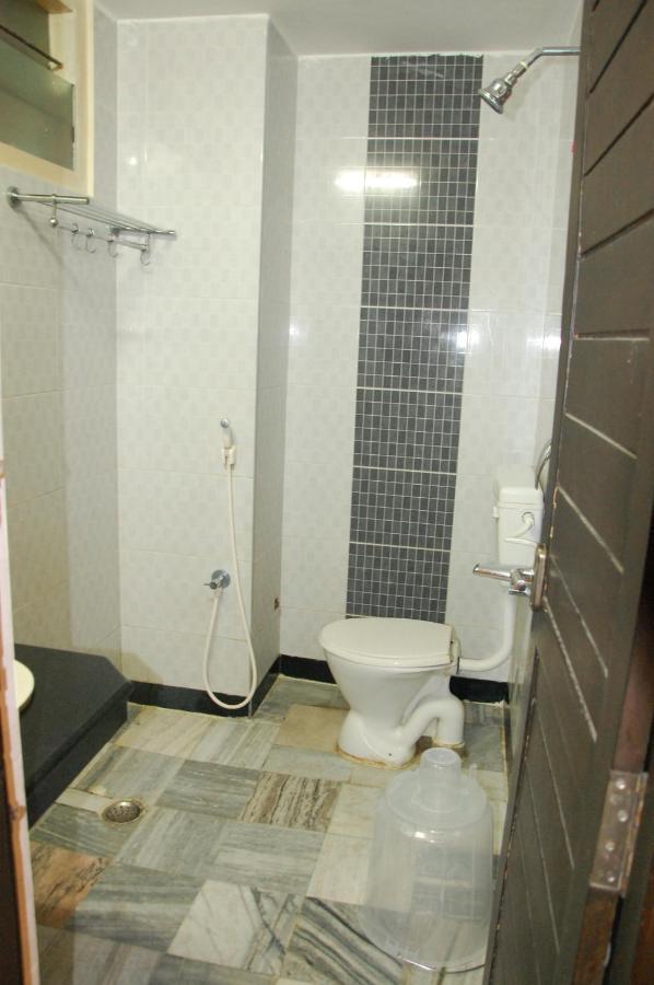 Hotel Blue Star Coimbatore Extérieur photo