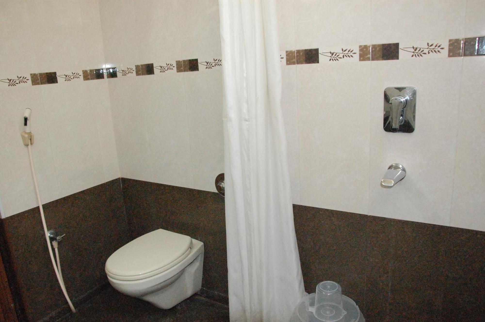 Hotel Blue Star Coimbatore Extérieur photo